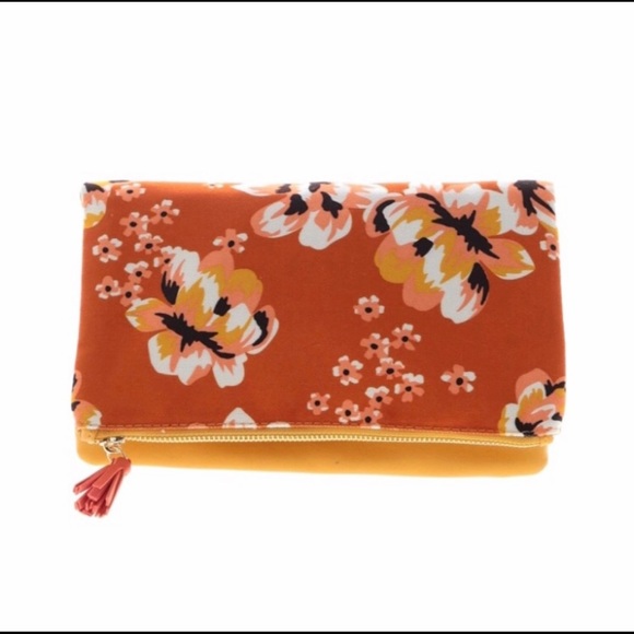 NWOT Rachel Pally reversible clutch with dust bag - Picture 3 of 10